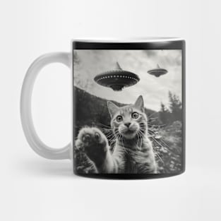 Funny Alien Cat Selfie UFO Encounter Mug